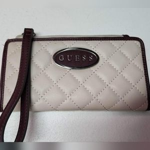 NEW GUESS WALLET